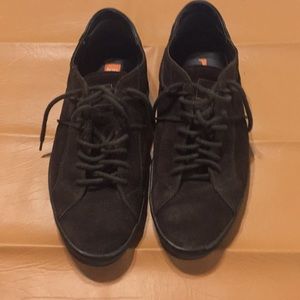 Hugo boss men’s shoes suede